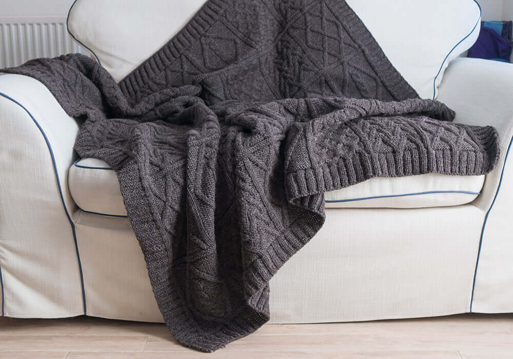 100% wool patterned wool throw